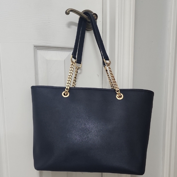 Michael Kors Jet Set Dark Blue Tote with Gold Accents And Dust Bag - Picture 2 of 6